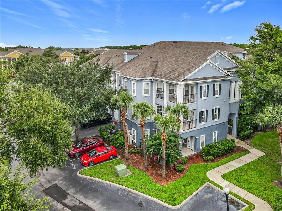 Active With Contract: $190,000 (1 beds, 1 baths, 782 Square Feet)