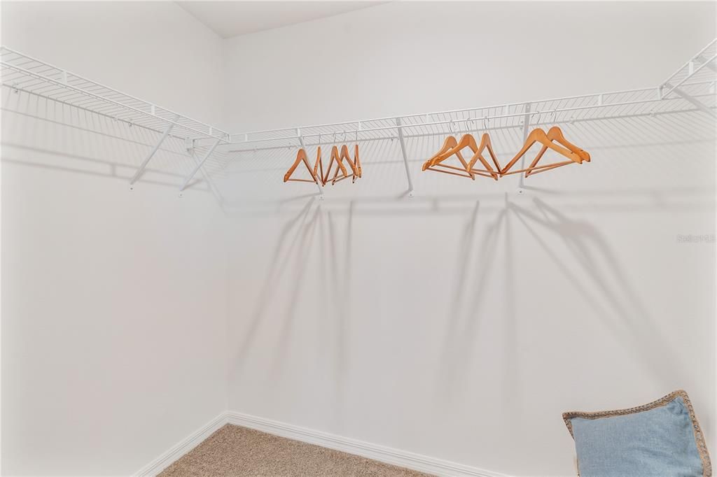 待售: $235,900 (3 贝兹, 2 浴室, 1731 平方英尺)