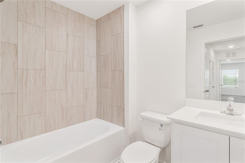 待售: $235,900 (3 贝兹, 2 浴室, 1731 平方英尺)