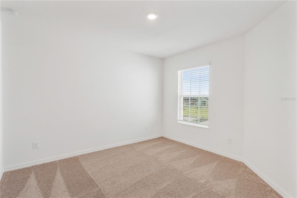 待售: $235,900 (3 贝兹, 2 浴室, 1731 平方英尺)