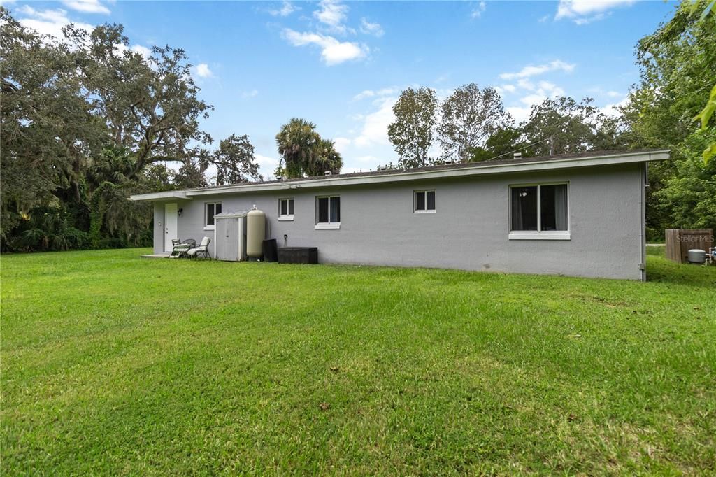 待售: $379,000 (5 贝兹, 2 浴室, 2072 平方英尺)