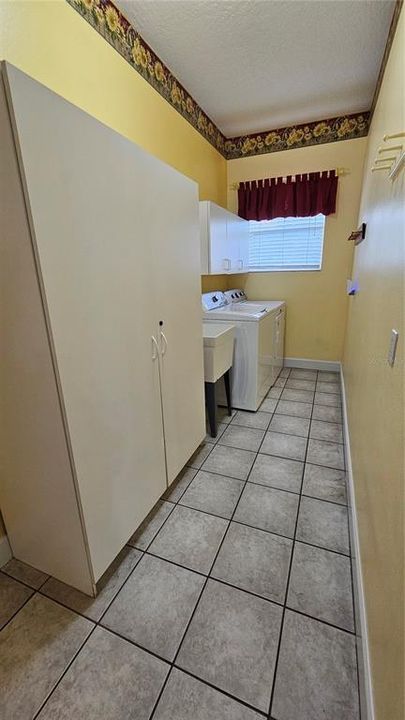 На продажу: $719,900 (3 спален, 2 ванн, 2491 Квадратных фут)