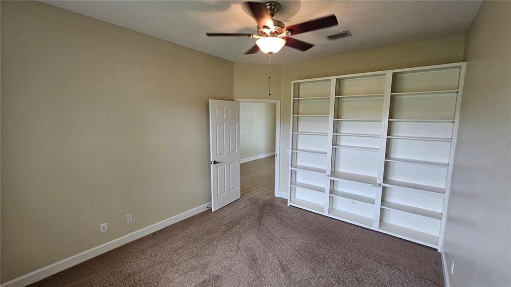 На продажу: $719,900 (3 спален, 2 ванн, 2491 Квадратных фут)