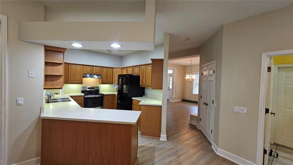 На продажу: $719,900 (3 спален, 2 ванн, 2491 Квадратных фут)