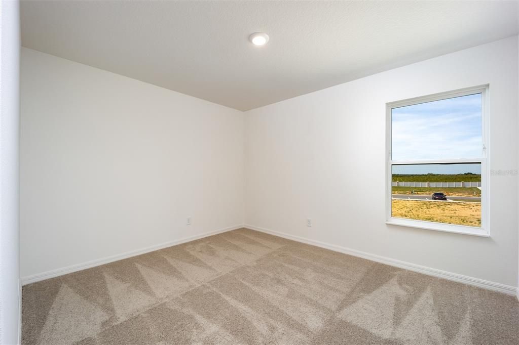 Active With Contract: $244,900 (3 beds, 2 baths, 1817 Square Feet)