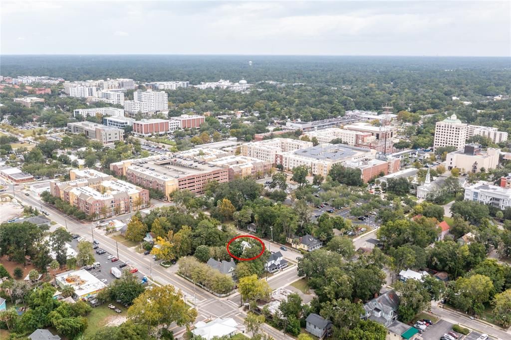 待售: $420,000 (4 贝兹, 2 浴室, 1346 平方英尺)