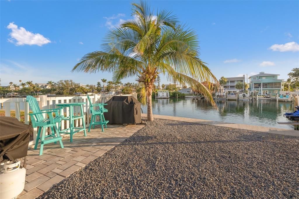 For Rent: $6,000 (3 beds, 3 baths, 1636 Square Feet)