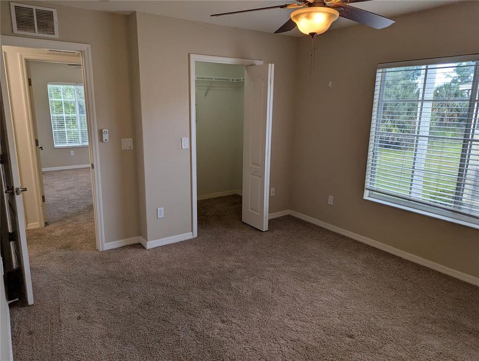 For Rent: $1,800 (3 beds, 2 baths, 1200 Square Feet)