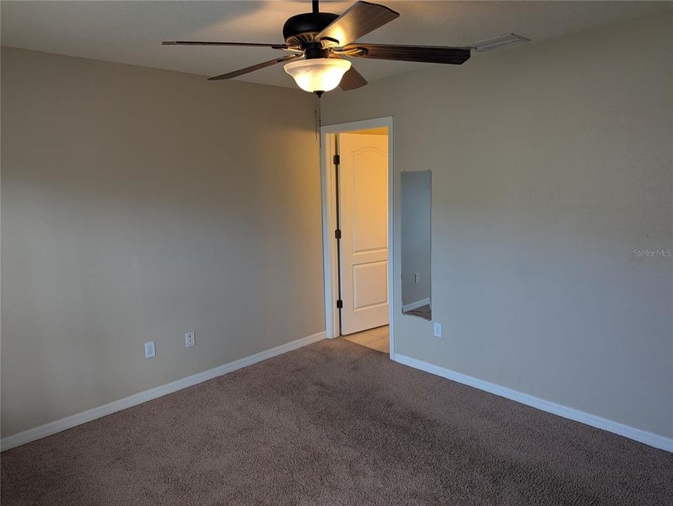 For Rent: $1,800 (3 beds, 2 baths, 1200 Square Feet)