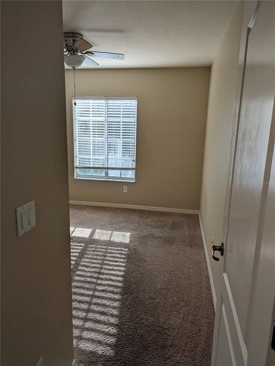 For Rent: $1,800 (3 beds, 2 baths, 1200 Square Feet)