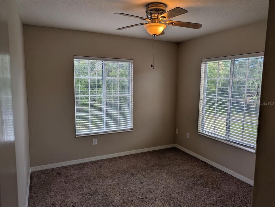 For Rent: $1,800 (3 beds, 2 baths, 1200 Square Feet)