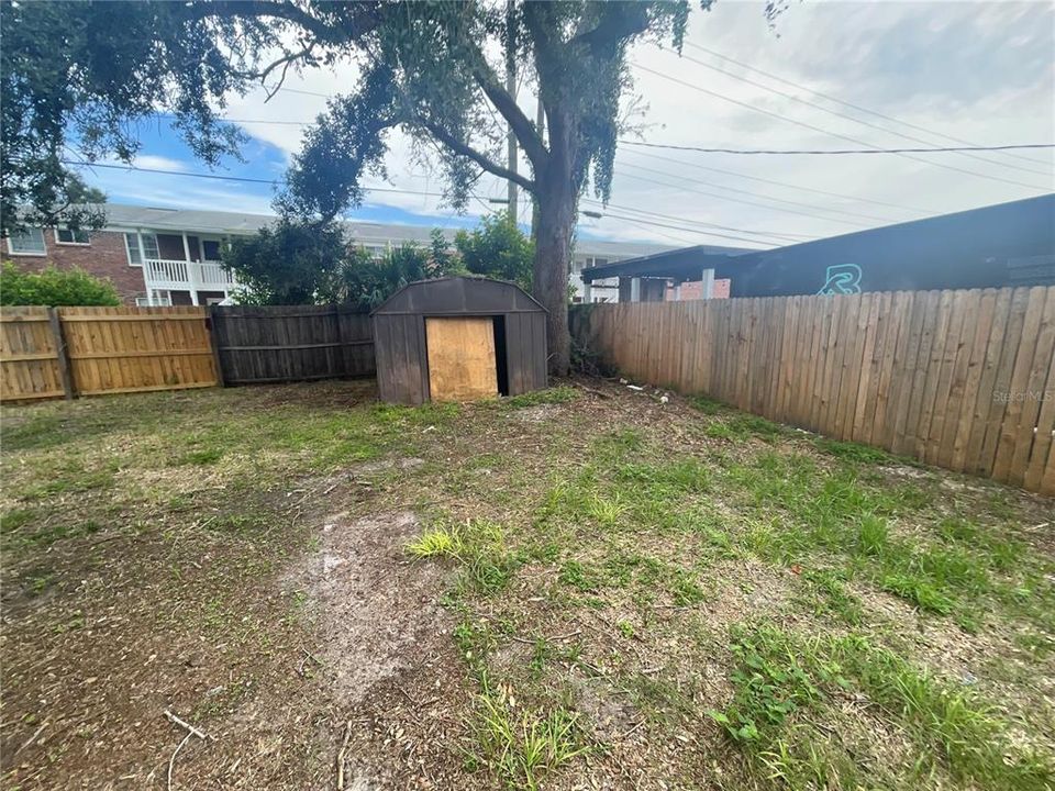 Active With Contract: $172,000 (3 beds, 2 baths, 1248 Square Feet)