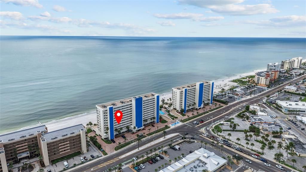 For Sale: $1,290,000 (2 beds, 2 baths, 1225 Square Feet)