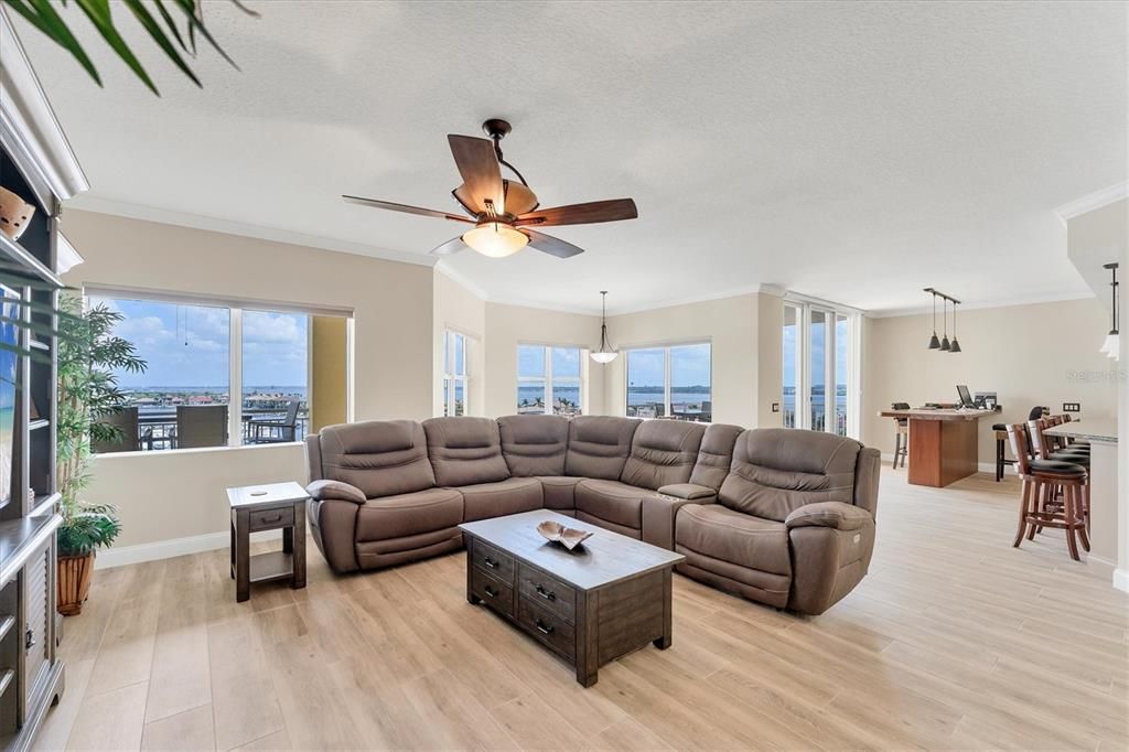 For Sale: $1,169,000 (3 beds, 3 baths, 3670 Square Feet)