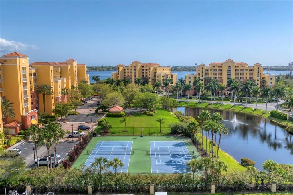 For Sale: $1,169,000 (3 beds, 3 baths, 3670 Square Feet)