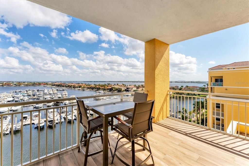 For Sale: $1,169,000 (3 beds, 3 baths, 3670 Square Feet)