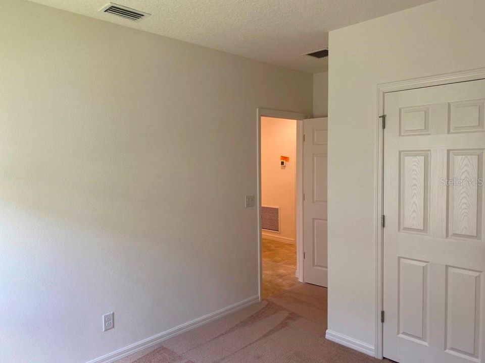 出租: $2,195 (3 贝兹, 2 浴室, 1565 平方英尺)