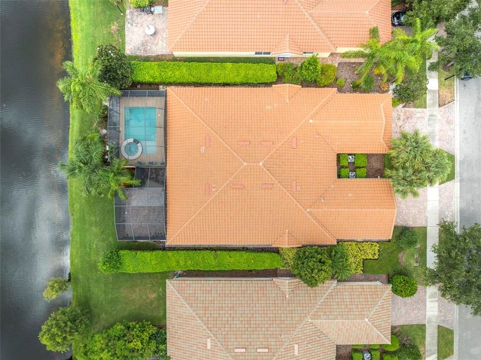 Active With Contract: $435,000 (3 beds, 2 baths, 1542 Square Feet)