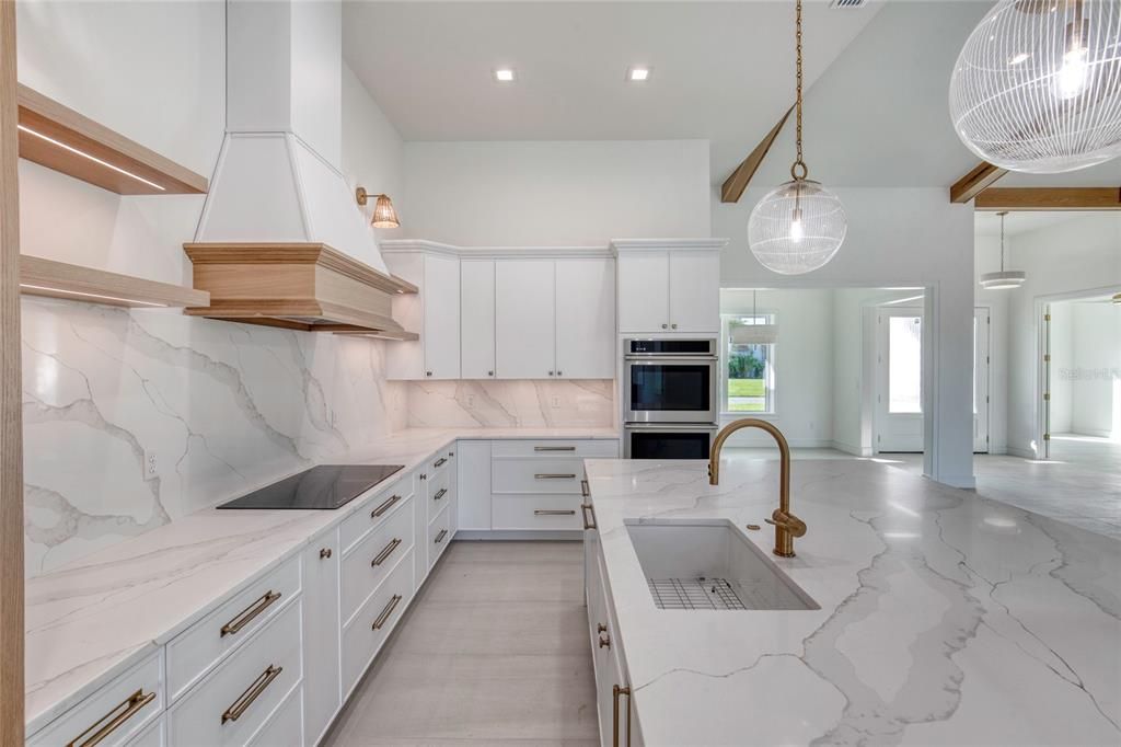 待售: $1,600,000 (3 贝兹, 3 浴室, 3526 平方英尺)