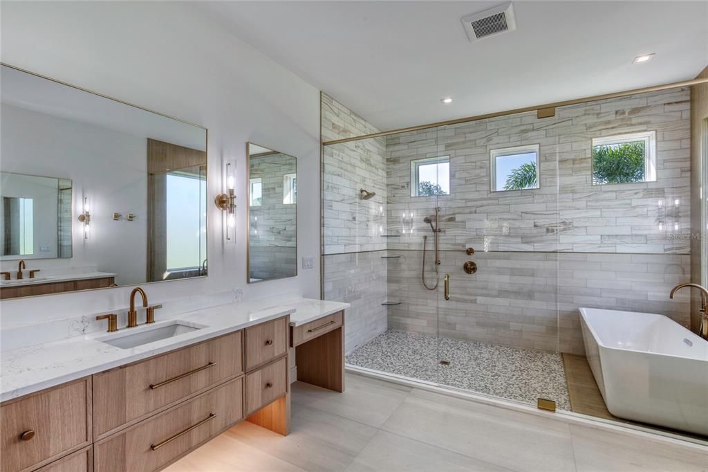 待售: $1,600,000 (3 贝兹, 3 浴室, 3526 平方英尺)