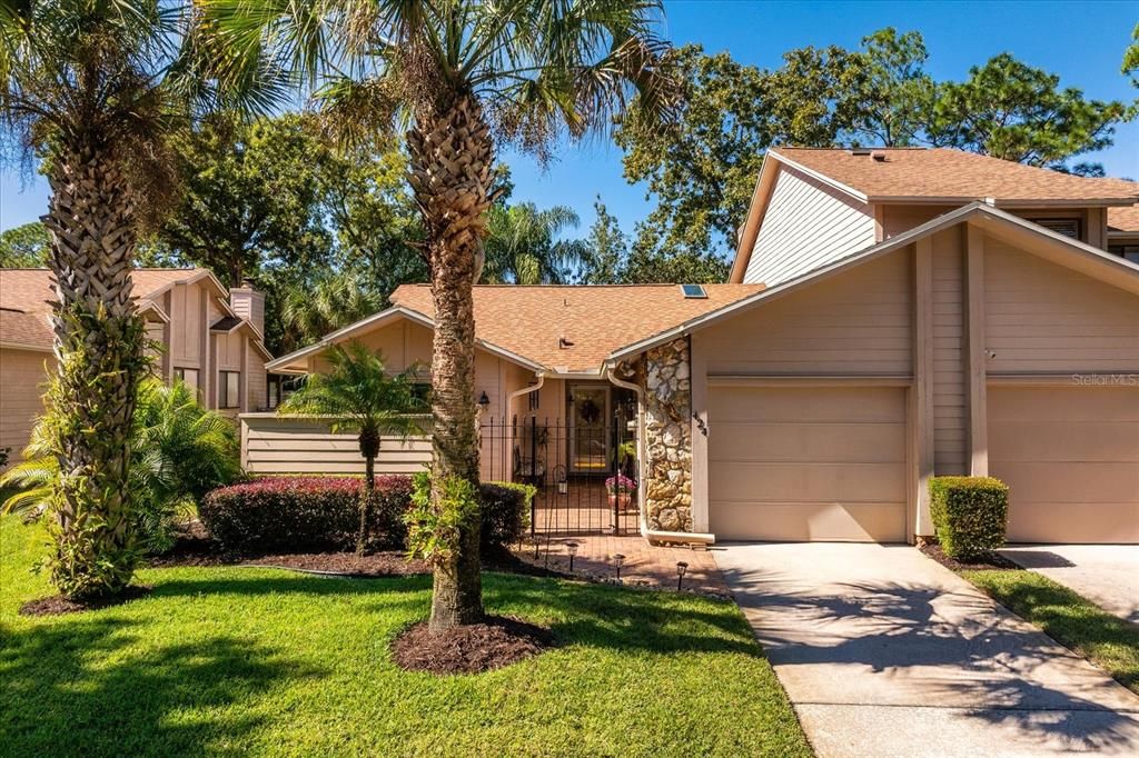 合同活跃: $329,500 (3 贝兹, 2 浴室, 1484 平方英尺)