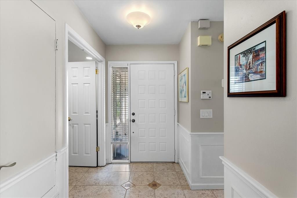 合同活跃: $329,500 (3 贝兹, 2 浴室, 1484 平方英尺)