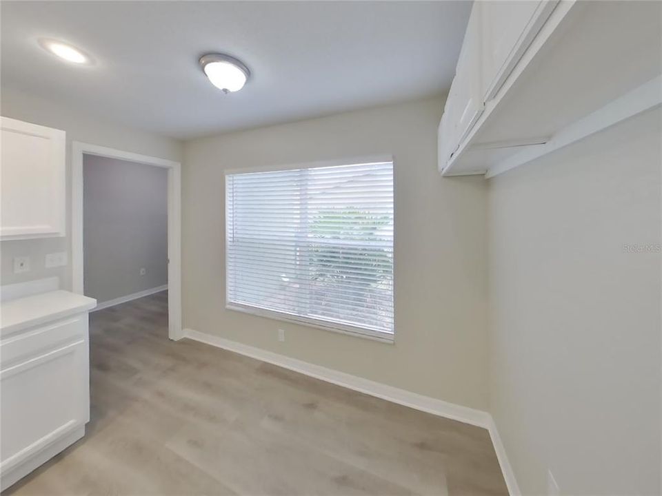 For Rent: $1,689 (3 beds, 3 baths, 1345 Square Feet)