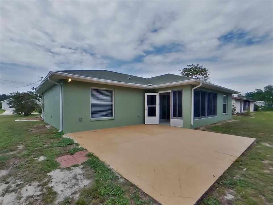 For Rent: $1,689 (3 beds, 3 baths, 1345 Square Feet)