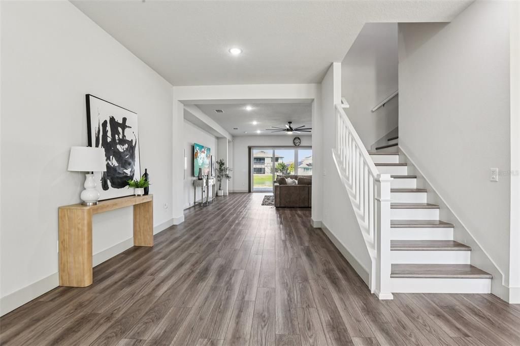 На продажу: $1,199,000 (6 спален, 4 ванн, 4854 Квадратных фут)