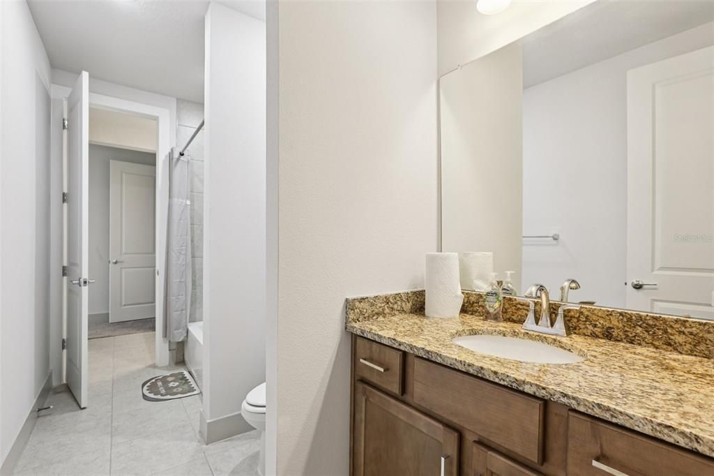 На продажу: $1,199,000 (6 спален, 4 ванн, 4854 Квадратных фут)