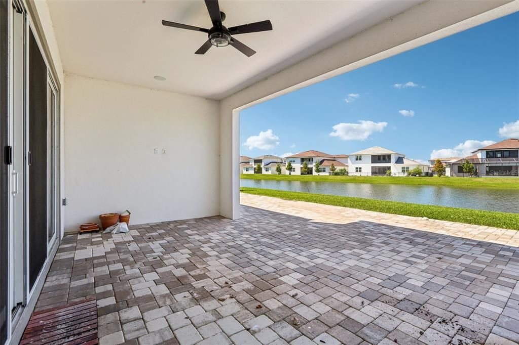 На продажу: $1,199,000 (6 спален, 4 ванн, 4854 Квадратных фут)