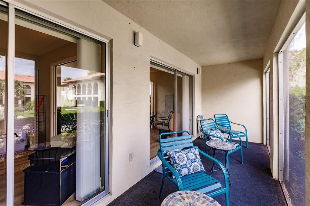 На продажу: $167,500 (2 спален, 1 ванн, 857 Квадратных фут)