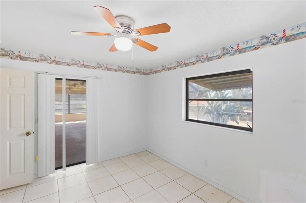 待售: $237,500 (2 贝兹, 2 浴室, 1064 平方英尺)