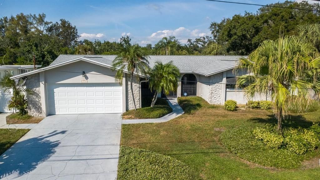 En Venta: $1,299,000 (4 camas, 3 baños, 2935 Pies cuadrados)