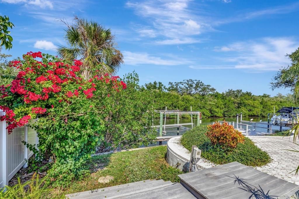 En Venta: $1,299,000 (4 camas, 3 baños, 2935 Pies cuadrados)