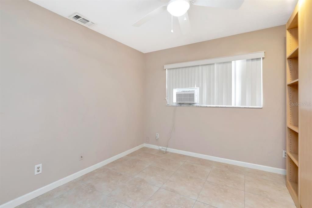 En Venta: $1,299,000 (4 camas, 3 baños, 2935 Pies cuadrados)