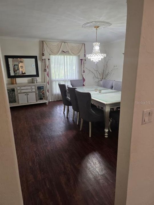 For Sale: $995,000 (4 beds, 2 baths, 4783 Square Feet)