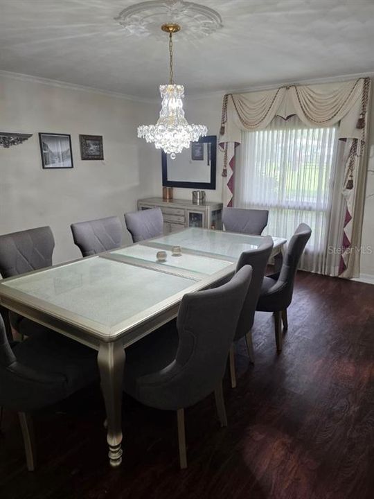 For Sale: $995,000 (4 beds, 2 baths, 4783 Square Feet)