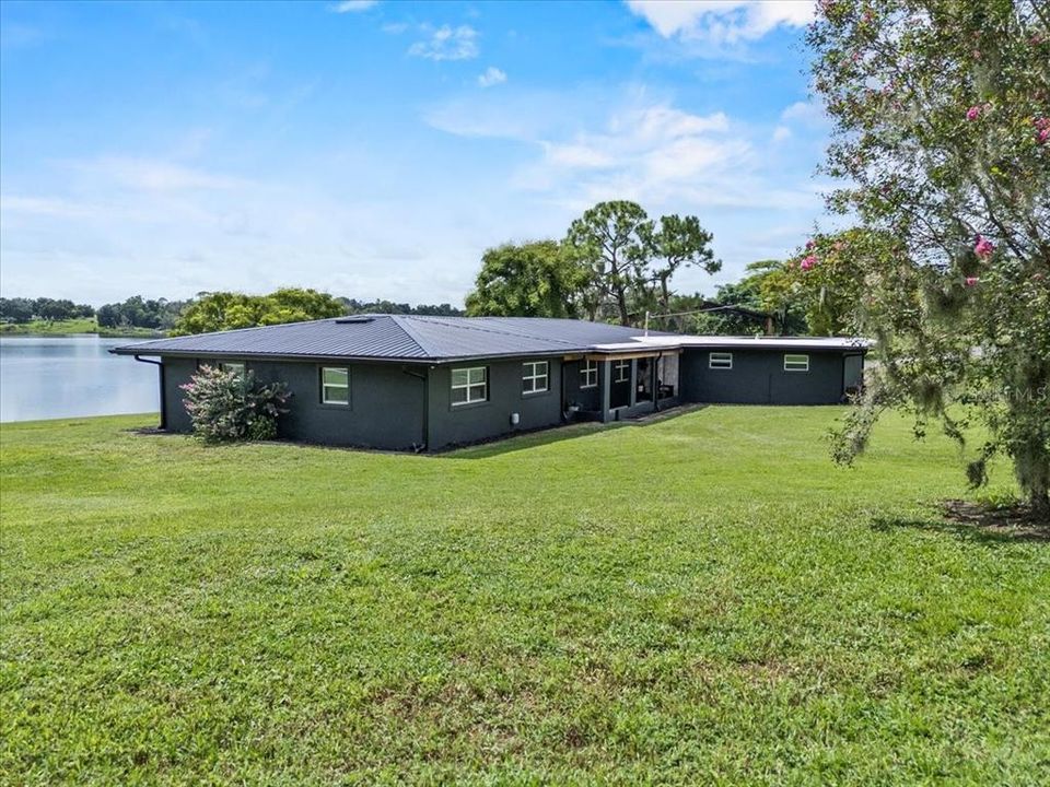 En Venta: $734,999 (4 camas, 3 baños, 2380 Pies cuadrados)