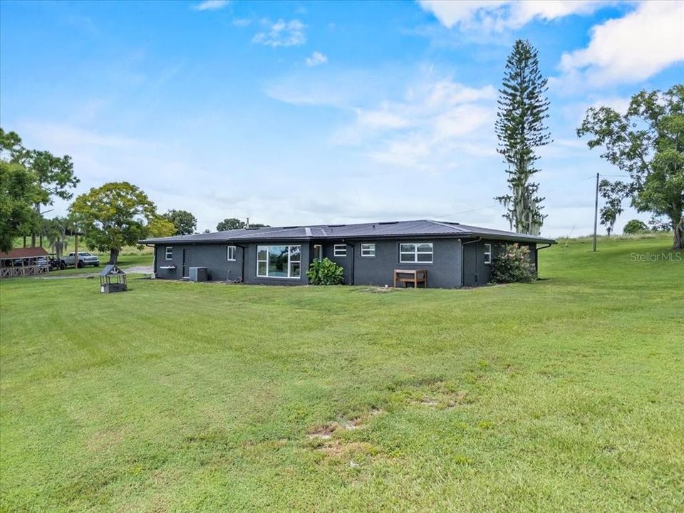 En Venta: $734,999 (4 camas, 3 baños, 2380 Pies cuadrados)