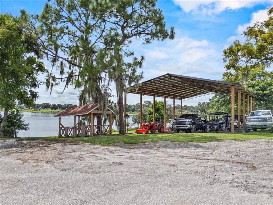 En Venta: $734,999 (4 camas, 3 baños, 2380 Pies cuadrados)