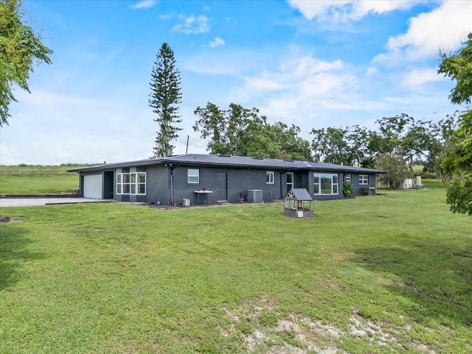 En Venta: $734,999 (4 camas, 3 baños, 2380 Pies cuadrados)