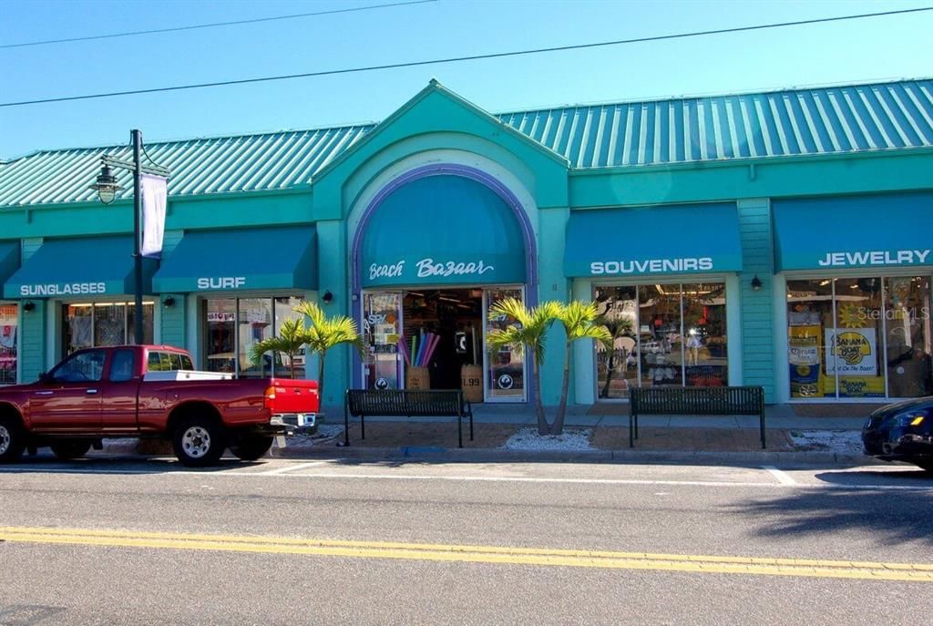 В аренду: $8,000 (3 спален, 2 ванн, 2084 Квадратных фут)