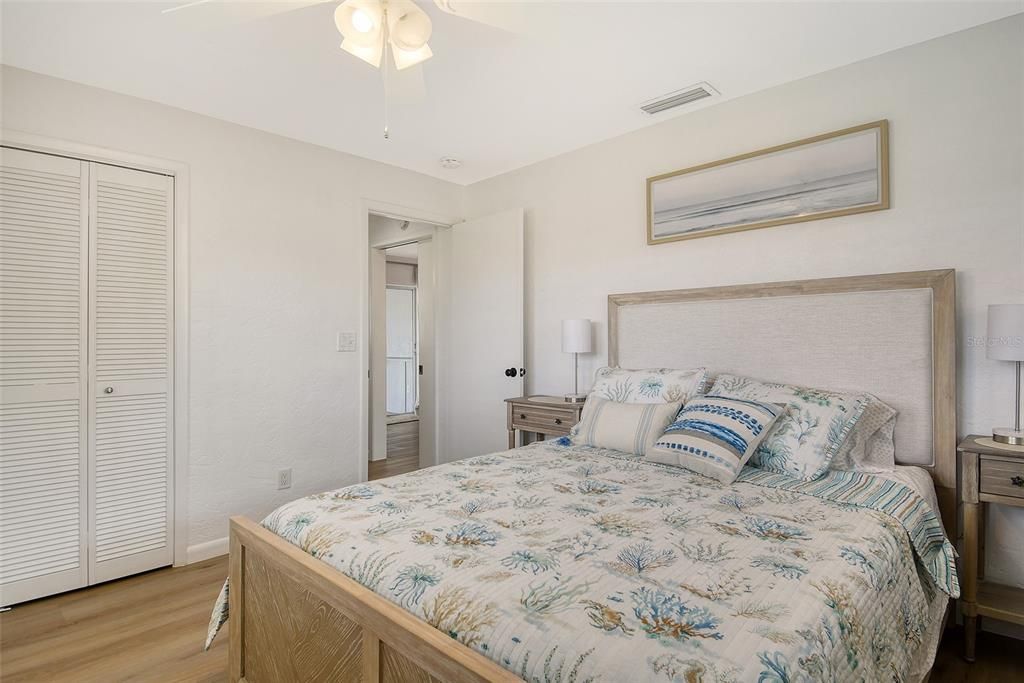 В аренду: $8,000 (3 спален, 2 ванн, 2084 Квадратных фут)