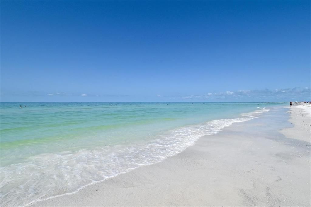 В аренду: $8,000 (3 спален, 2 ванн, 2084 Квадратных фут)