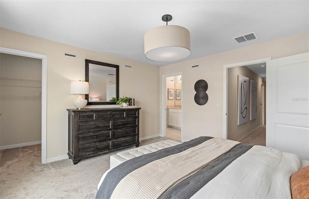 Active With Contract: $372,790 (3 beds, 2 baths, 1782 Square Feet)