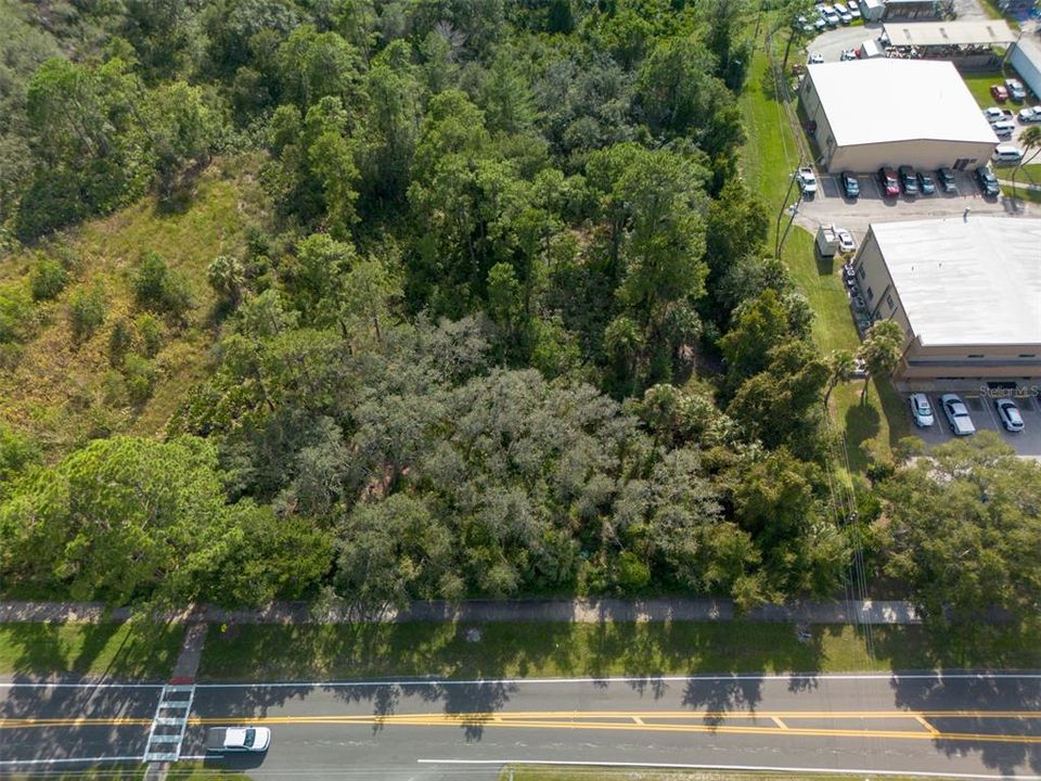 待售: $288,000 (0.83 acres)