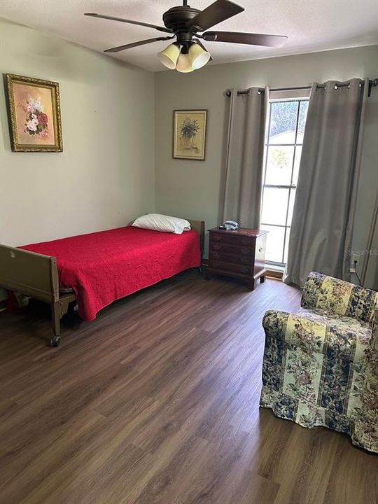 待售: $179,000 (0 贝兹, 0 浴室, 2546 平方英尺)