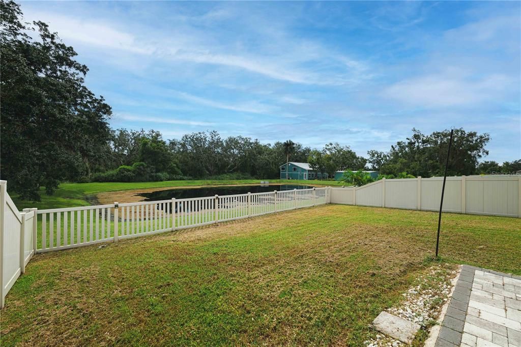 待售: $365,000 (4 贝兹, 2 浴室, 1935 平方英尺)