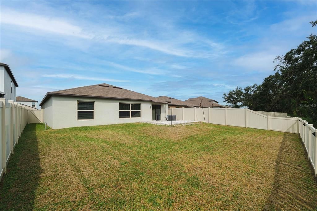 待售: $365,000 (4 贝兹, 2 浴室, 1935 平方英尺)